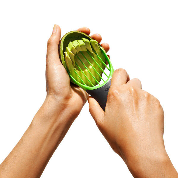 3-in-1-avocado-slicer-l3 lc8pphrtnha4jjr3mo69.jpg