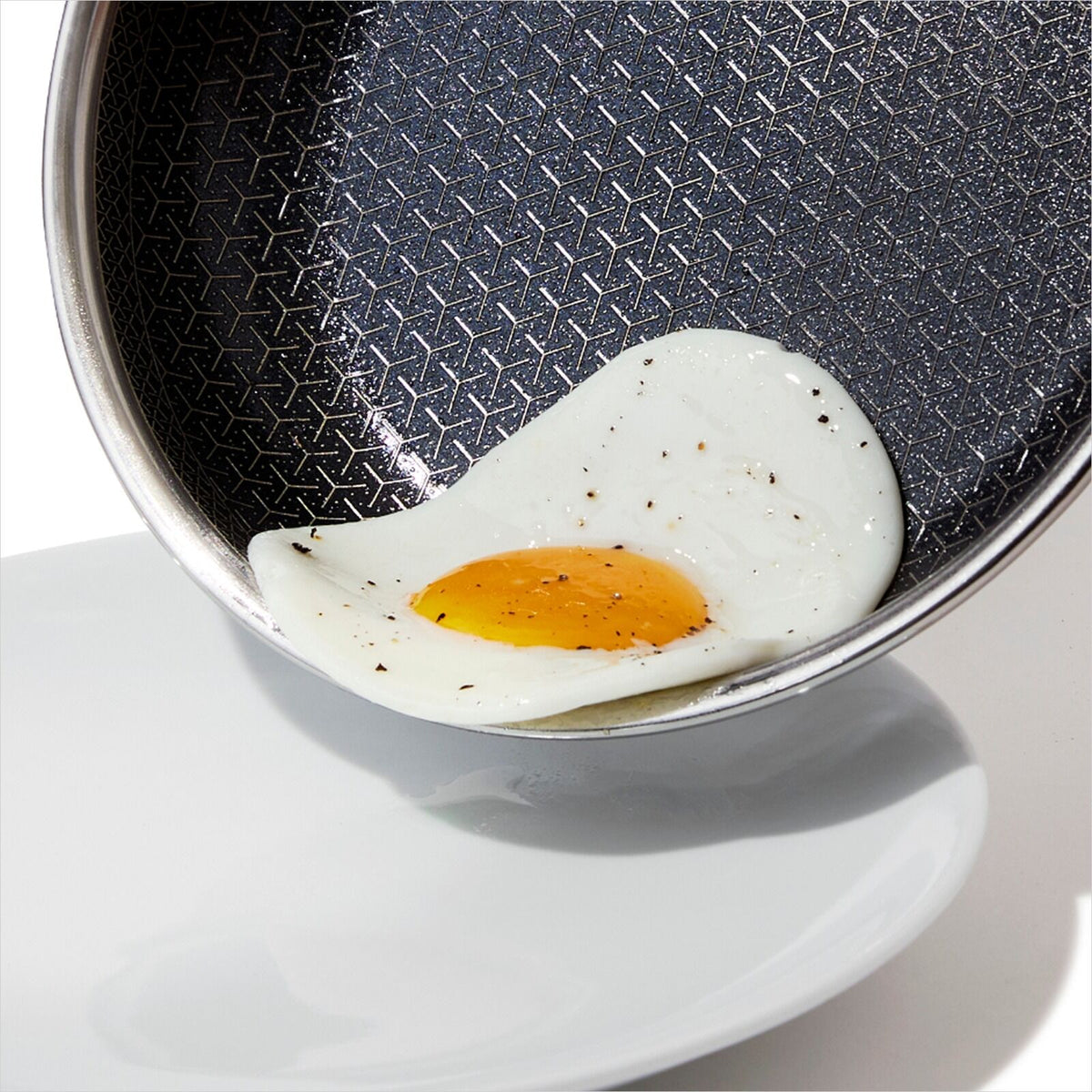 trident-hybrid-non-stick-stainless-steel-8-in-fry-pan-r7 oxo_trident-fry_ss_pdp_02_1.jpeg