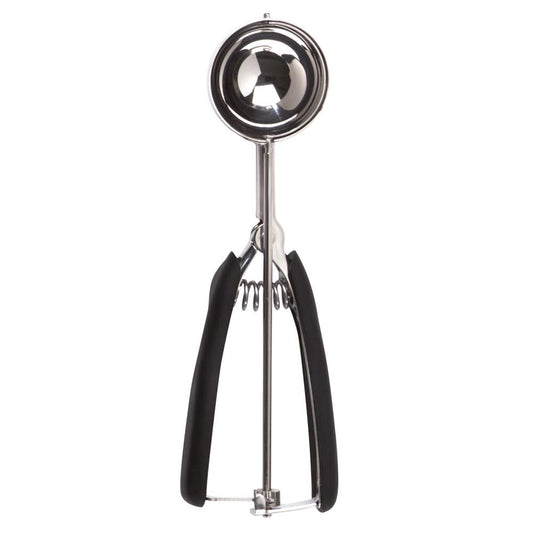 large-cookie-scoop-x0 1044082.jpg