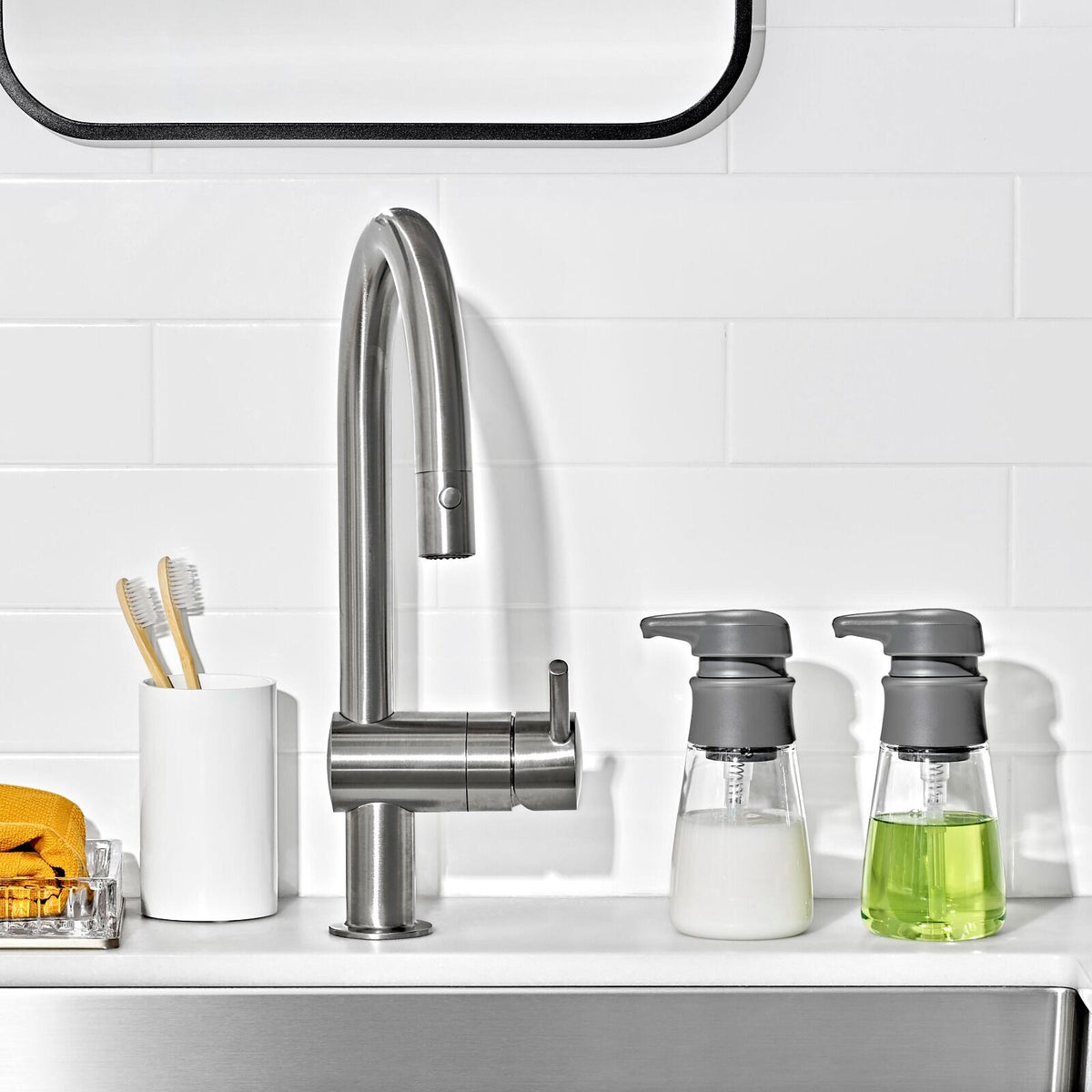hand-soap-dispenser-10-oz-h6 13398100_11.jpg