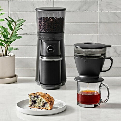pour-over-coffee-maker-with-water-tank-matte-black-z9 7d28a9ce-c9cd-4014-a69e-e3e7b45c7980.jpg
