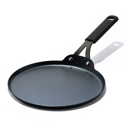 obsidian-carbon-steel-10-inch-crepe-pan-with-silicone-sleeve-n9 cc005102-001-1.jpg