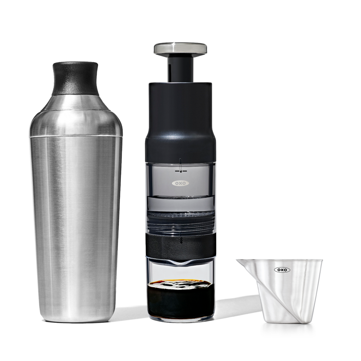 cold-brew-martini-bundle-r0 fy25_rapidbrewer_ecomm-bundle_cold_brew_martini_kit_01.png