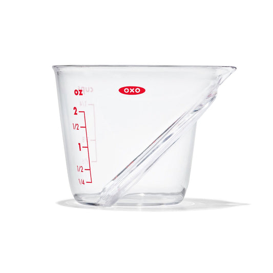 mini-angled-measuring-cup-c6 gg_1102640_miniangledmeasuringcup_pdp_04_2_.jpg