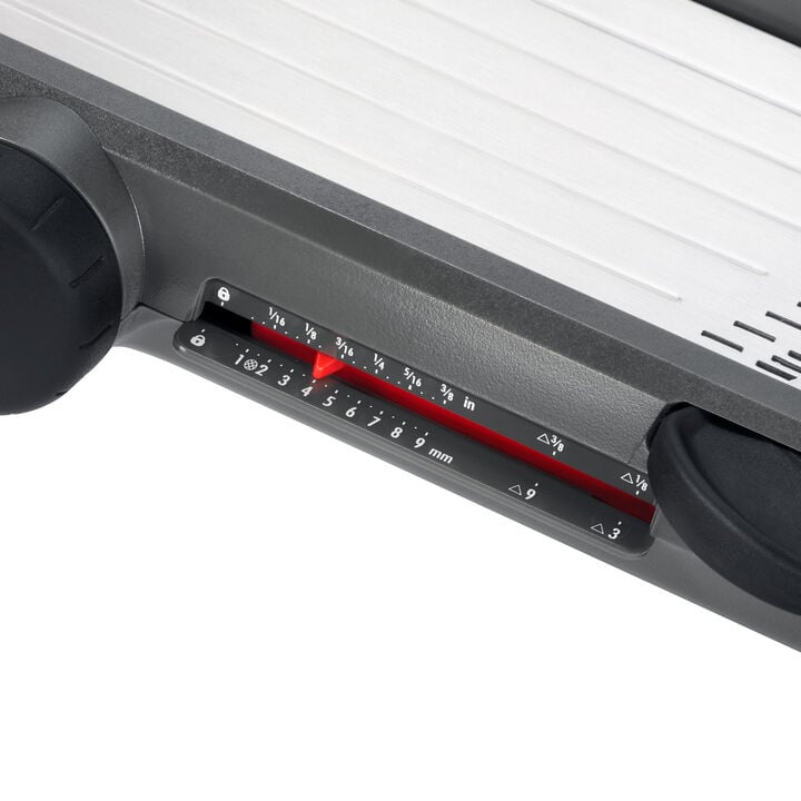 chef-s-mandoline-slicer-2-0-i3 gg_111194500_7_1_.jpg