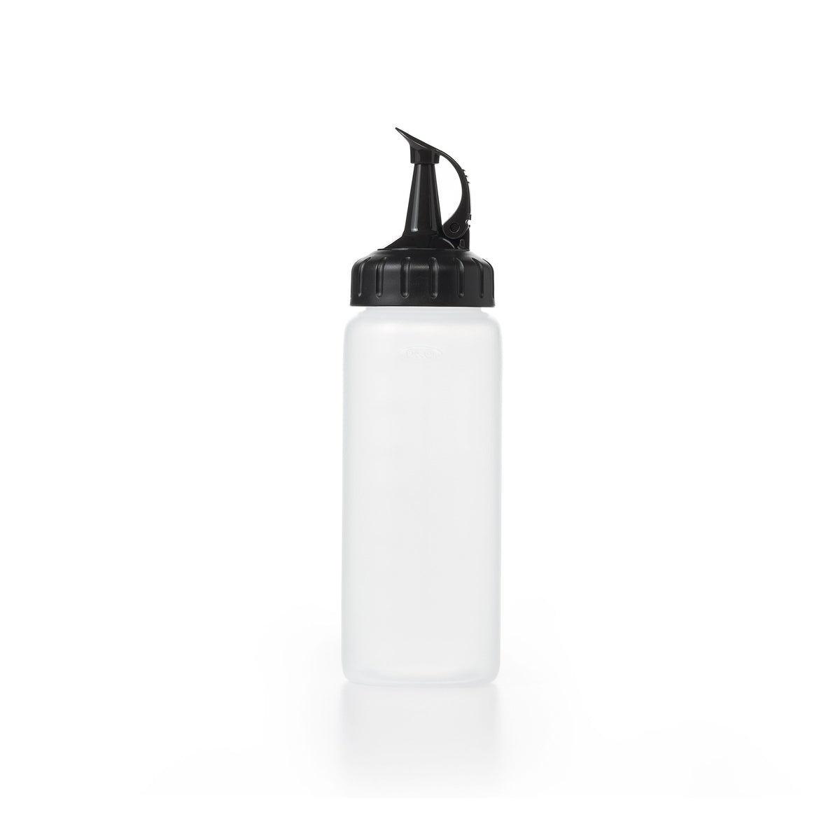 oxo-chef-s-squeeze-bottles-6-ounces-m8 gg_11219200_3.jpg