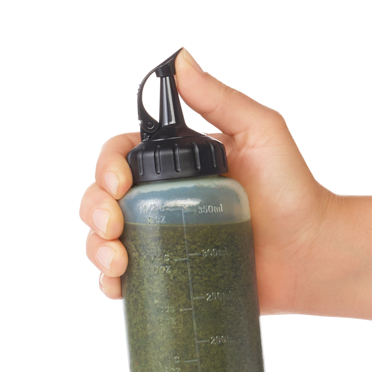 oxo-chef-s-squeeze-bottles-16-ounces-p8 gg_11219400_4b.jpg
