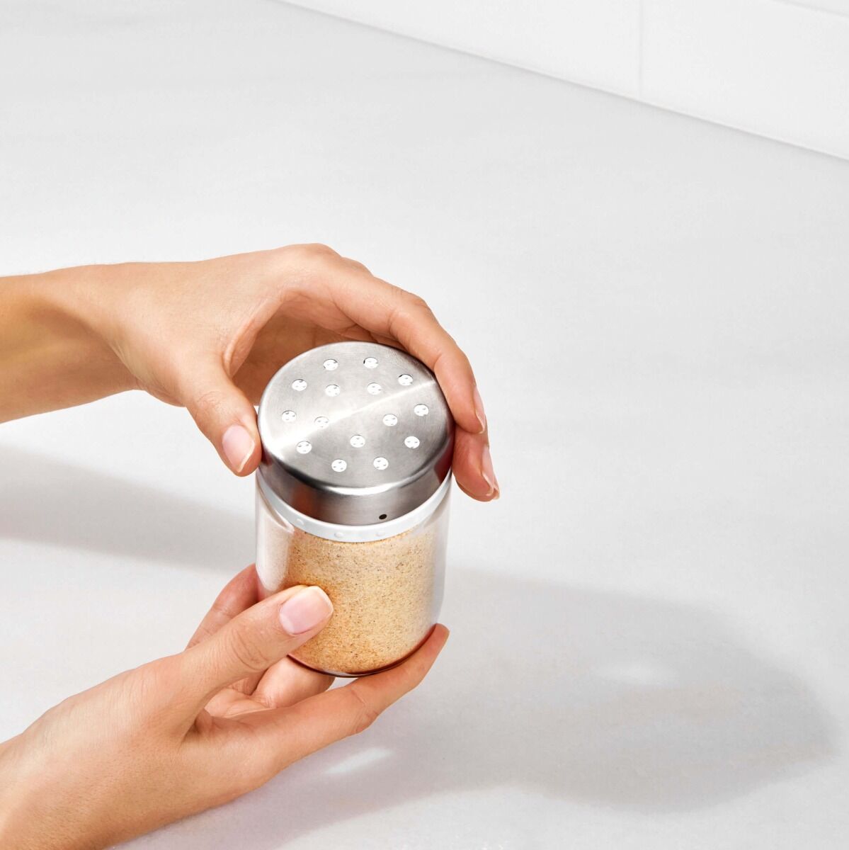 adjustable-shaker-r5 gg_11247200_4e_1_.jpg