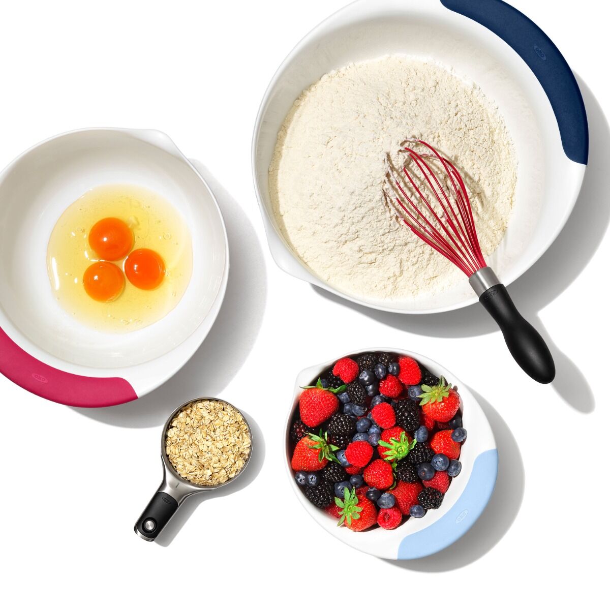 3-piece-mixing-bowl-set-new-colored-handles-r9 gg_11323100_012021_11_p_rgb_1.jpg