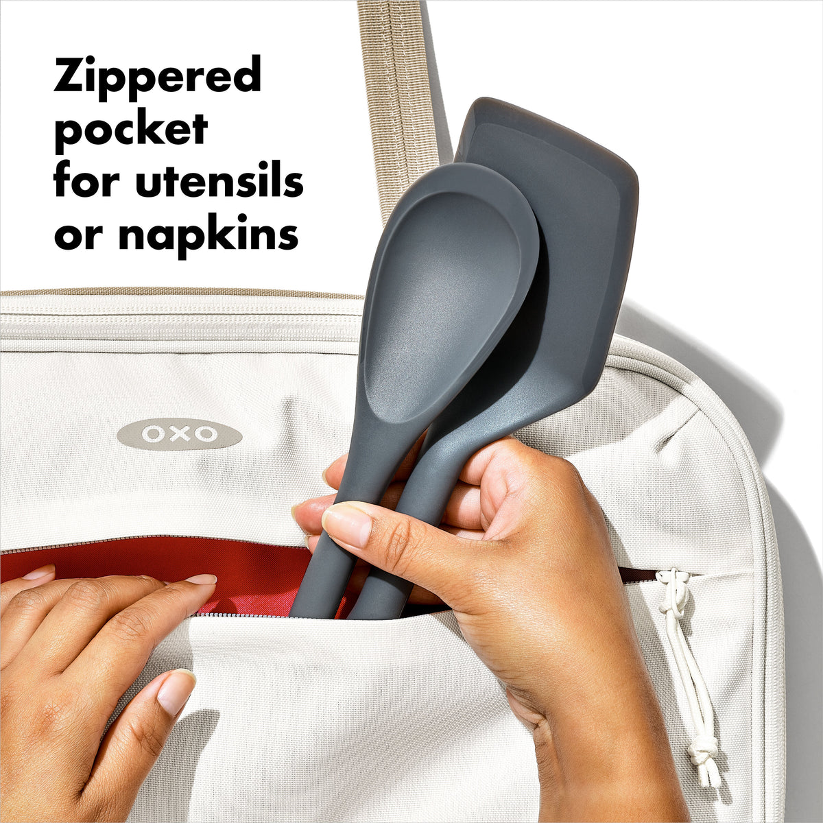 oxo-good-grips-insulated-bakeware-carrier-s3 gg_11340000_8b.jpg
