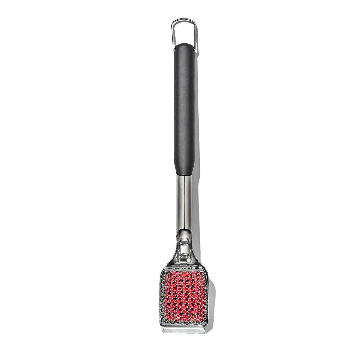 coiled-grill-brush-with-replaceable-head-v1 gg_11356300_coiledgrillbrush_05.jpg