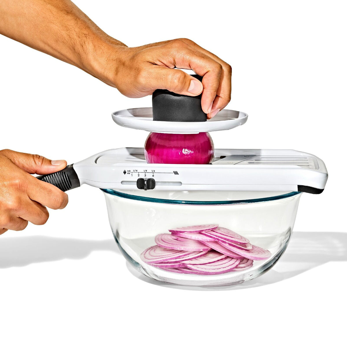 precision-handheld-mandoline-r2 gg_11391800_precisionhandheldmandoline_pdp_04.jpeg