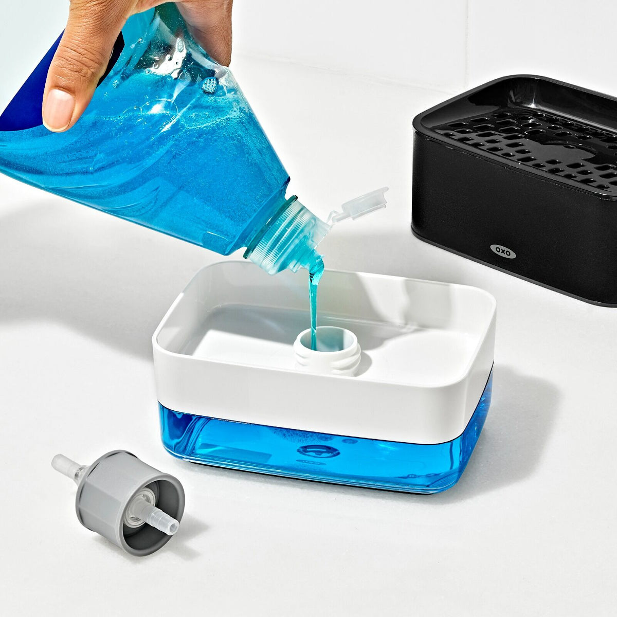 soap-dispensing-sponge-holder-y4 gg_12426800_soap-dispensing-sponge-holder_pdp_05.jpeg