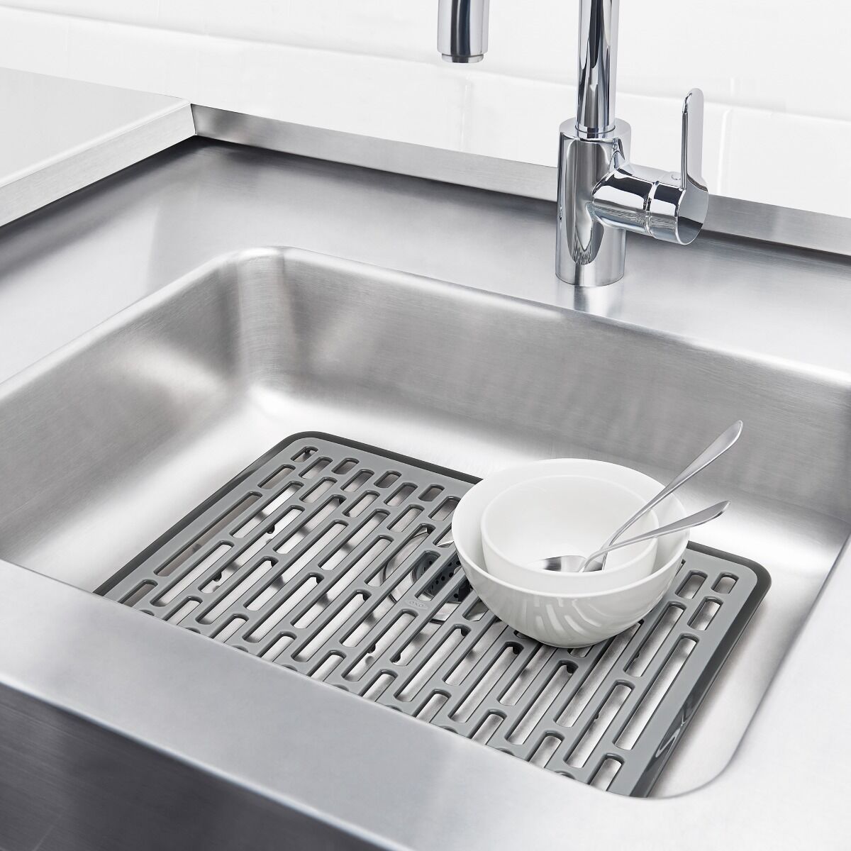 oxo-good-grips-large-sink-mat-e9 gg_13190530_9.jpg