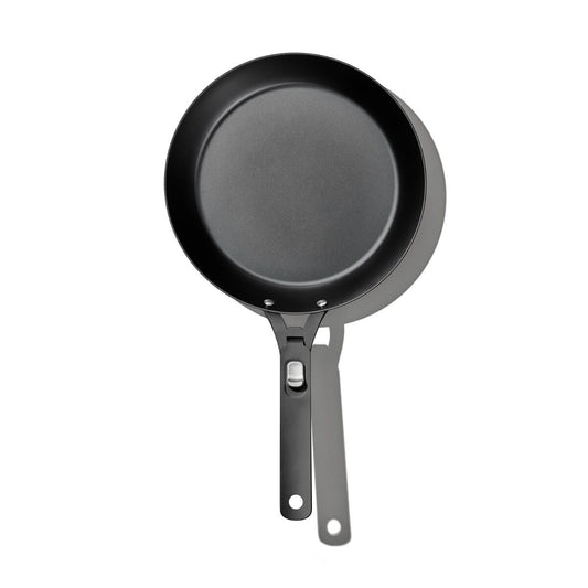 carbon-steel-with-removable-handle-10in-pan-o8 od__2059640001__10incarbonsteelpan_69_rgb.jpg