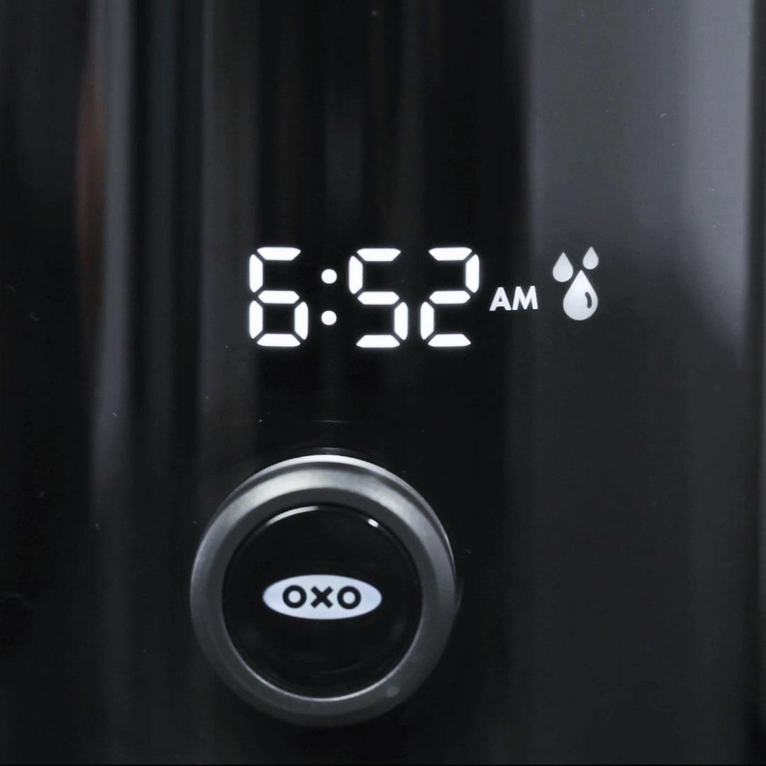 9-cup-coffee-maker-h0 on_8710100_clock_3.jpg