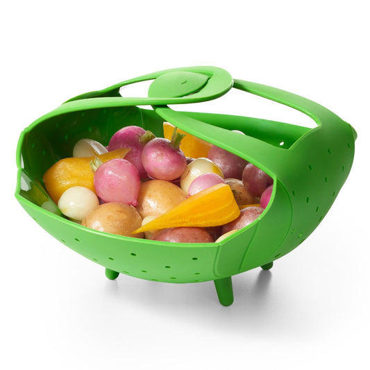 silicone-steamer-t1 oxo_food_silicone_steamer-1142380_001.jpg