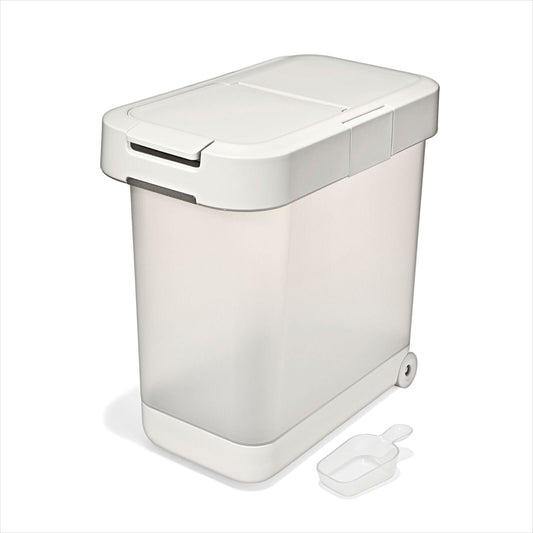 oxo-pet-airtight-food-container-with-scoop-large-n1 pet_7301500_airtight-food-container-large_apdp_00_main.jpeg