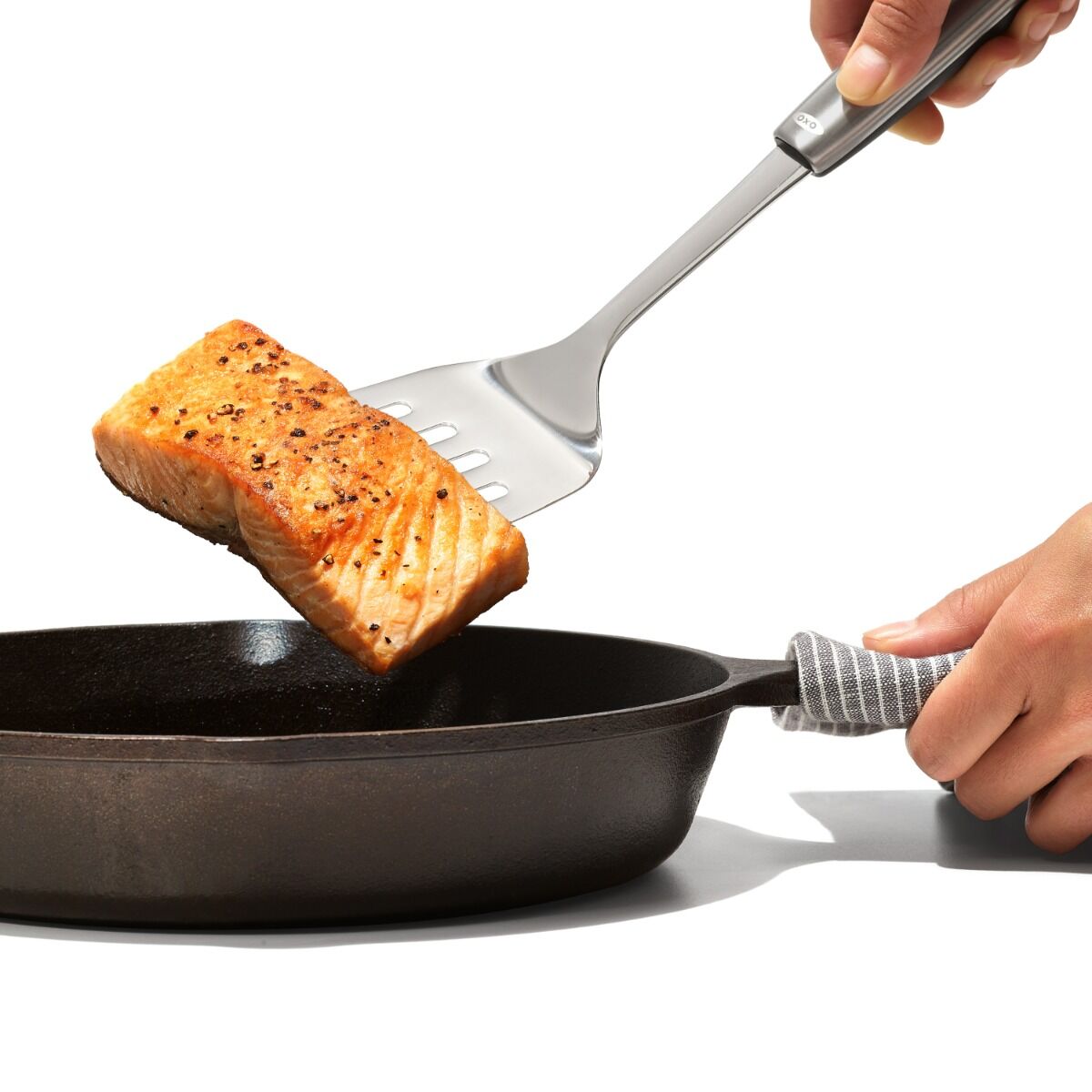 oxo-steel-cooking-turner-l0 stl3120600_8d.jpg