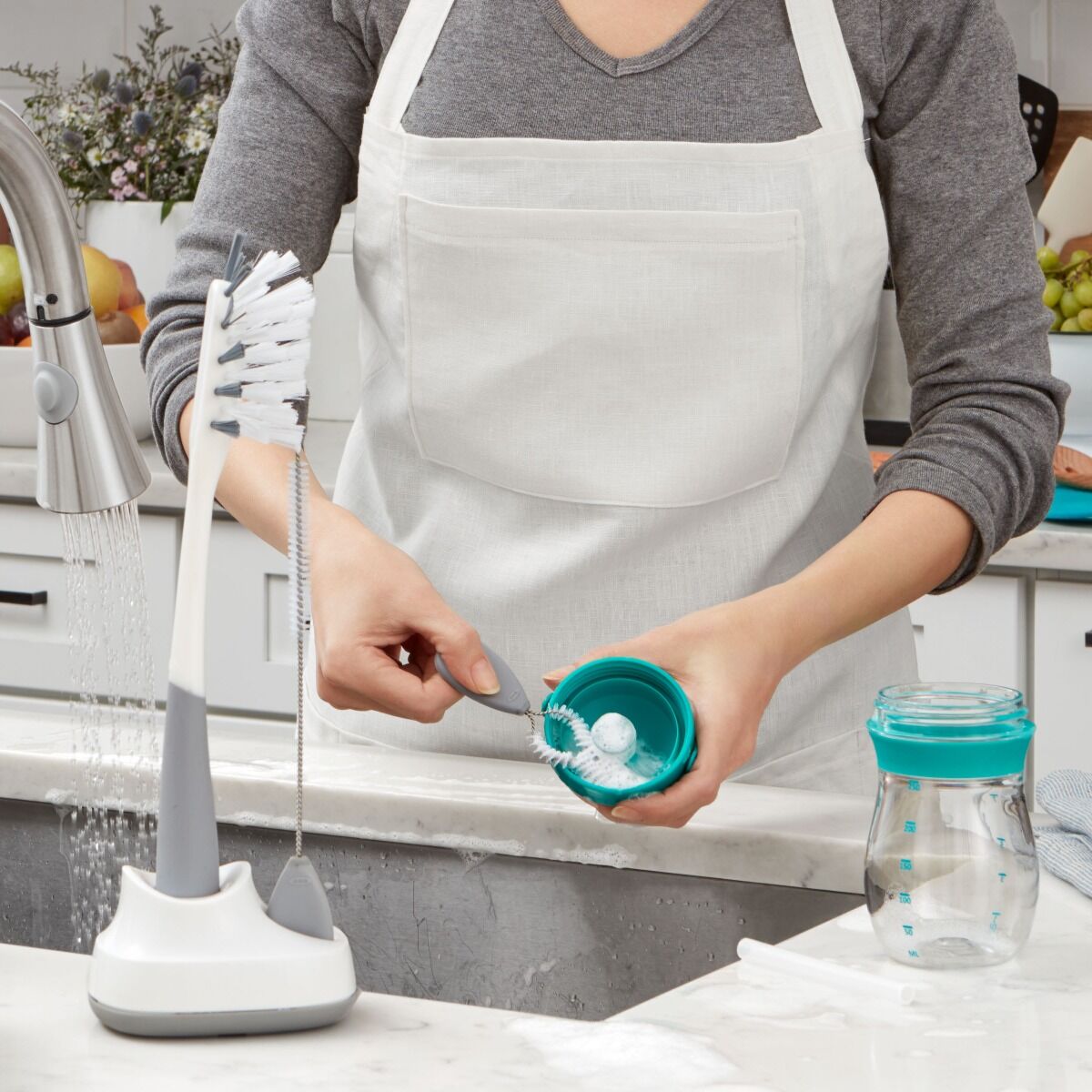 water-bottle-and-straw-cup-cleaning-set-y0 tot_62116600_4d.jpg