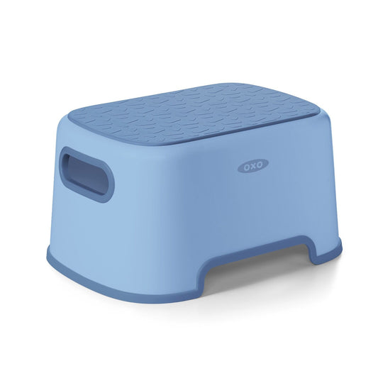 step-stool-dusk-v2 tot_63171600_step-stool-dusk_00_main.jpeg